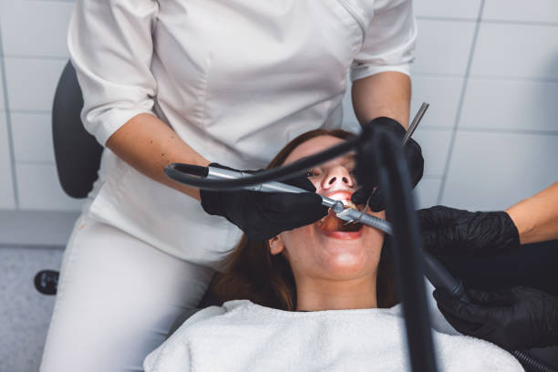 Best Urgent Tooth Repair  in Fairfax, IA